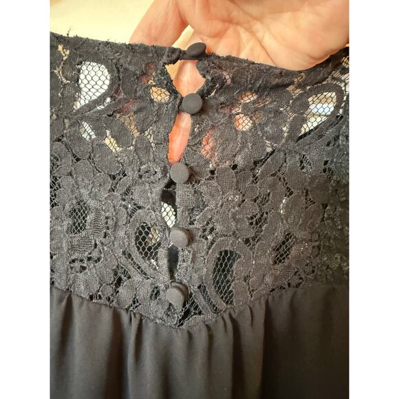 Torrid Blouse Womens Size 1X Black Lace Chiffon Boho Peasant Sheer Bell Sleeve - Picture 5 of 10